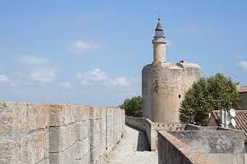AIGUES-MORTES 